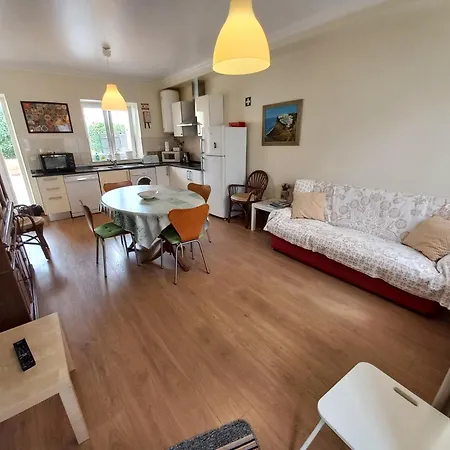 ヴィラ Villasferrel - Flowerpot House